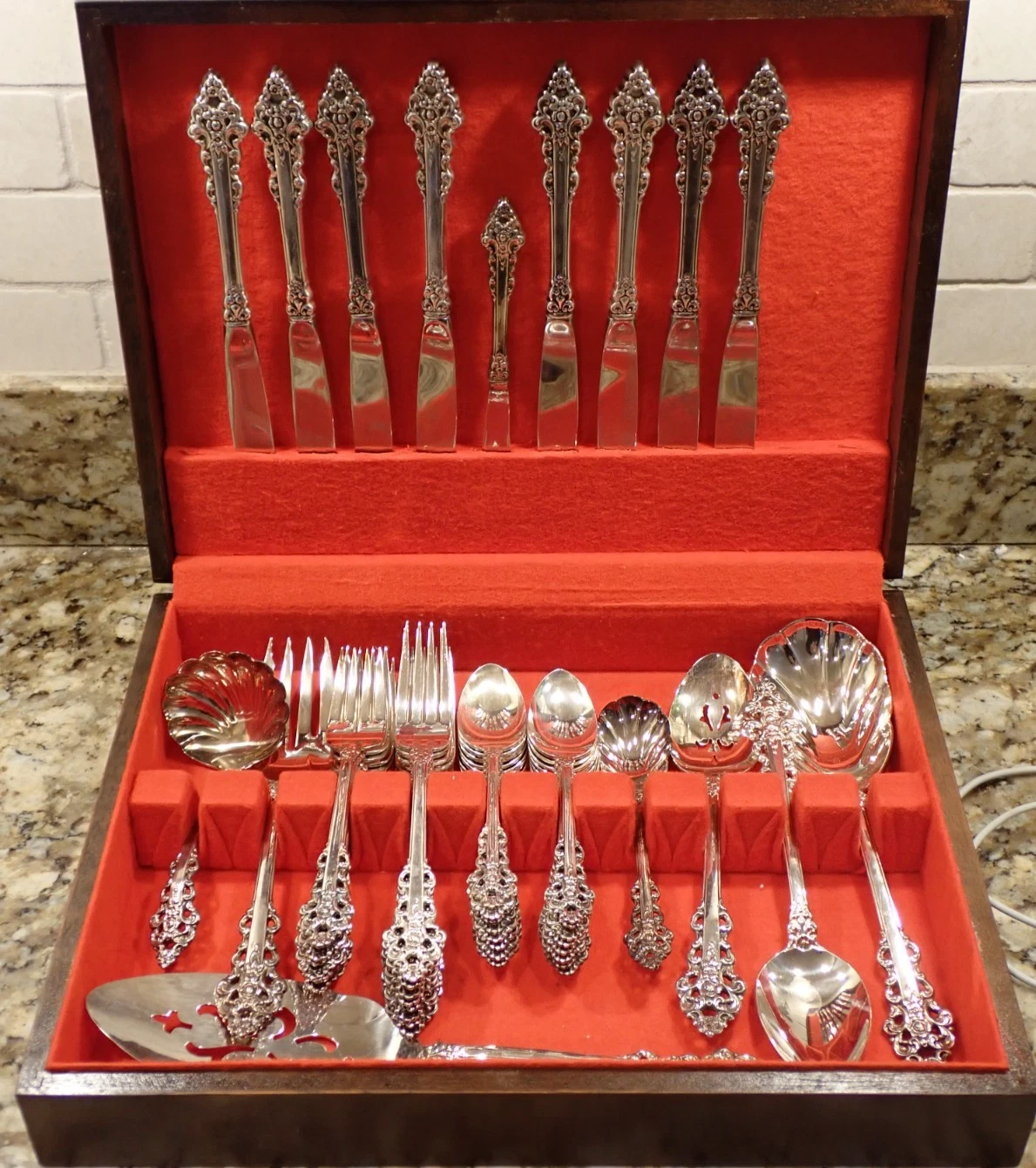 48 pc Flatware SET Vintage International Rochambeau Silverplate Serving Pieces