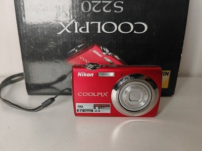Nikon Digital Camera Coolpix S220 10.0MP RED  Tested Full Working
