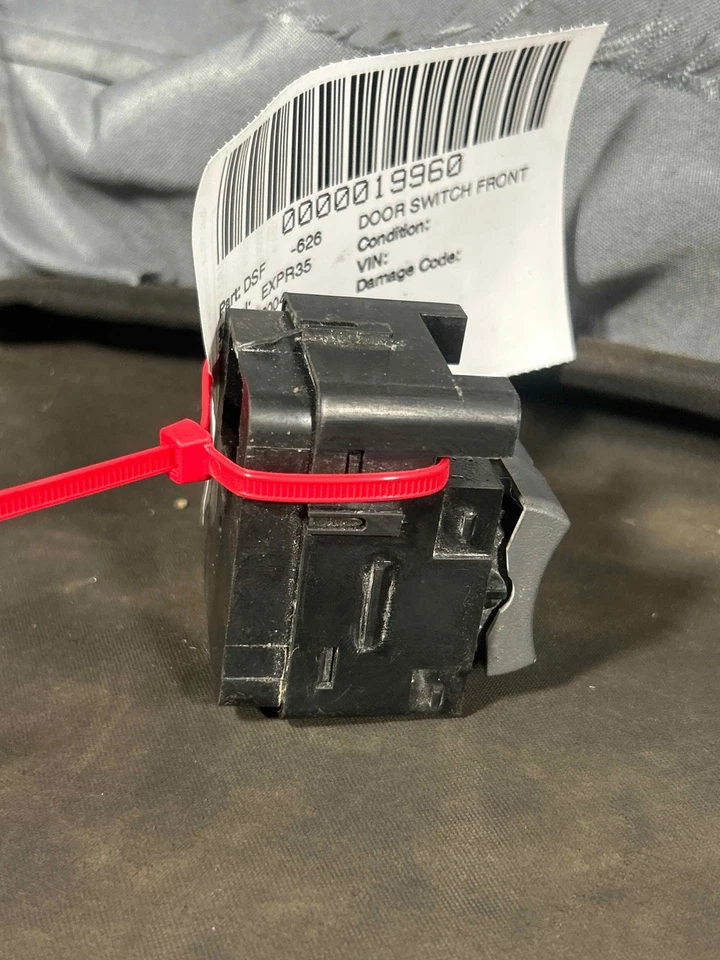 Fits 2003-2007 Chevy Express 3500 Left Door Switch Front OEM:25725880 Foto 3 de 4