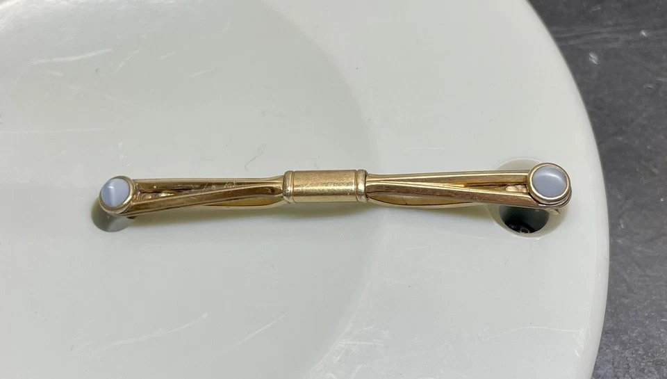 Vintage Hadley Tie Clip Collar Bar, Gold Tone, Light Blue Small Stones. - Image 2 of 4