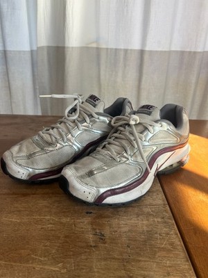 Nike Reax Run 5 Womens Size 9 Running Shoes Sneakers White Silver 407987-101