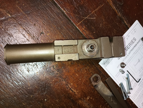 CHIUDIPORTA LCN NOS INGERSOLL-RAND LEGGERMENTE USATO 4041 BRONZO SCURO BRACCIO PARALLELO - Foto 13 di 22