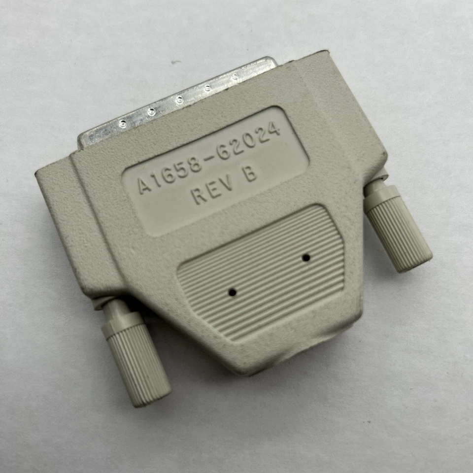 HP #A1658-62024 Rev B Single-Ended SCSI-3 Fast Wide Differential SCSI Terminator - Image 2 of 4