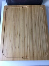 SEVILLE CLASSICS BAMBOO CUTTING BOARD AND 7 COLOR-CODED CUTTING MATS