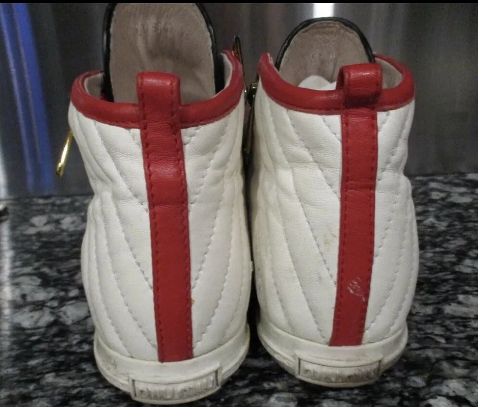 RARO Auténtico Miu Miu POR PRADA CUERO ZAPATILLAS ALTAS ACOLCHADAS PUNTA 39 Foto 3 de 4