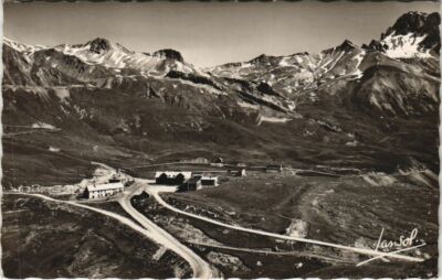 Old postcard Le Col du Lautaret - Les Lacets vers le Galibier (1198890)