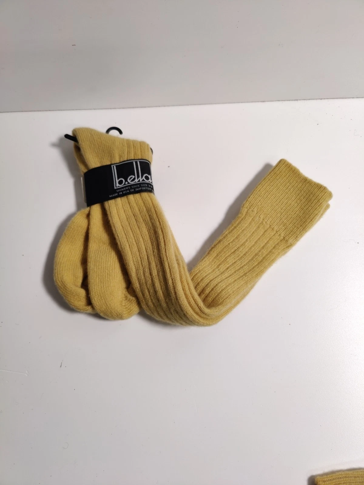 b.ella - Woman's socks - yellow- 82% cashmere blend - Made in USA**F2**