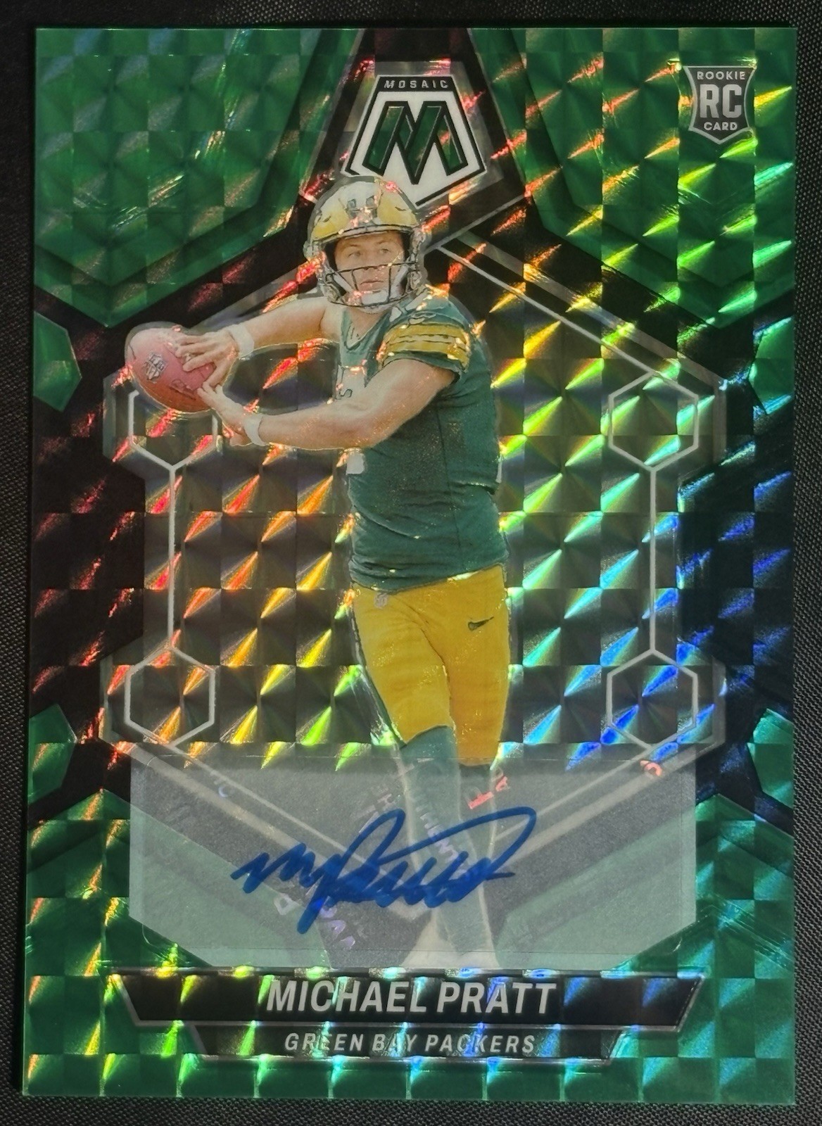 2024 Panini Mosaic Green Prizm Auto Michael Pratt RC Rookie 5/25 #400 Saints