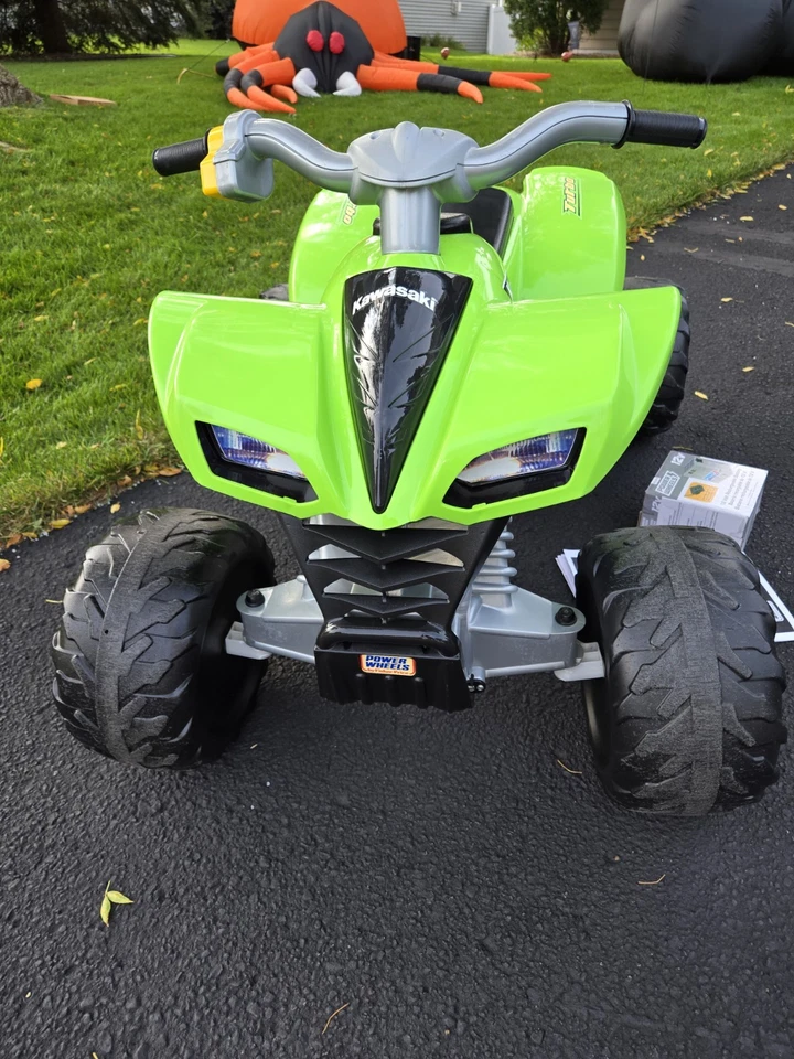 RARO Ruedas Eléctricas FisherPrice Kawasaki KFX Ninja Sport Quad Todo Bate/Cable de Colección Foto 4 de 4