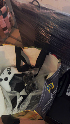 Xbox Series S+ koorui Monitor+ hyper x cloud 2 headset und Controllers inklusive