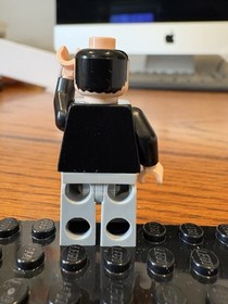 LEGO DC Superheroes Batman 7783 bat014 Alfred Pennyworth Minifig Minifigure