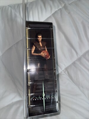 NECA Alien Resurrection Ellen Ripley Clone 8 Action Figure Series