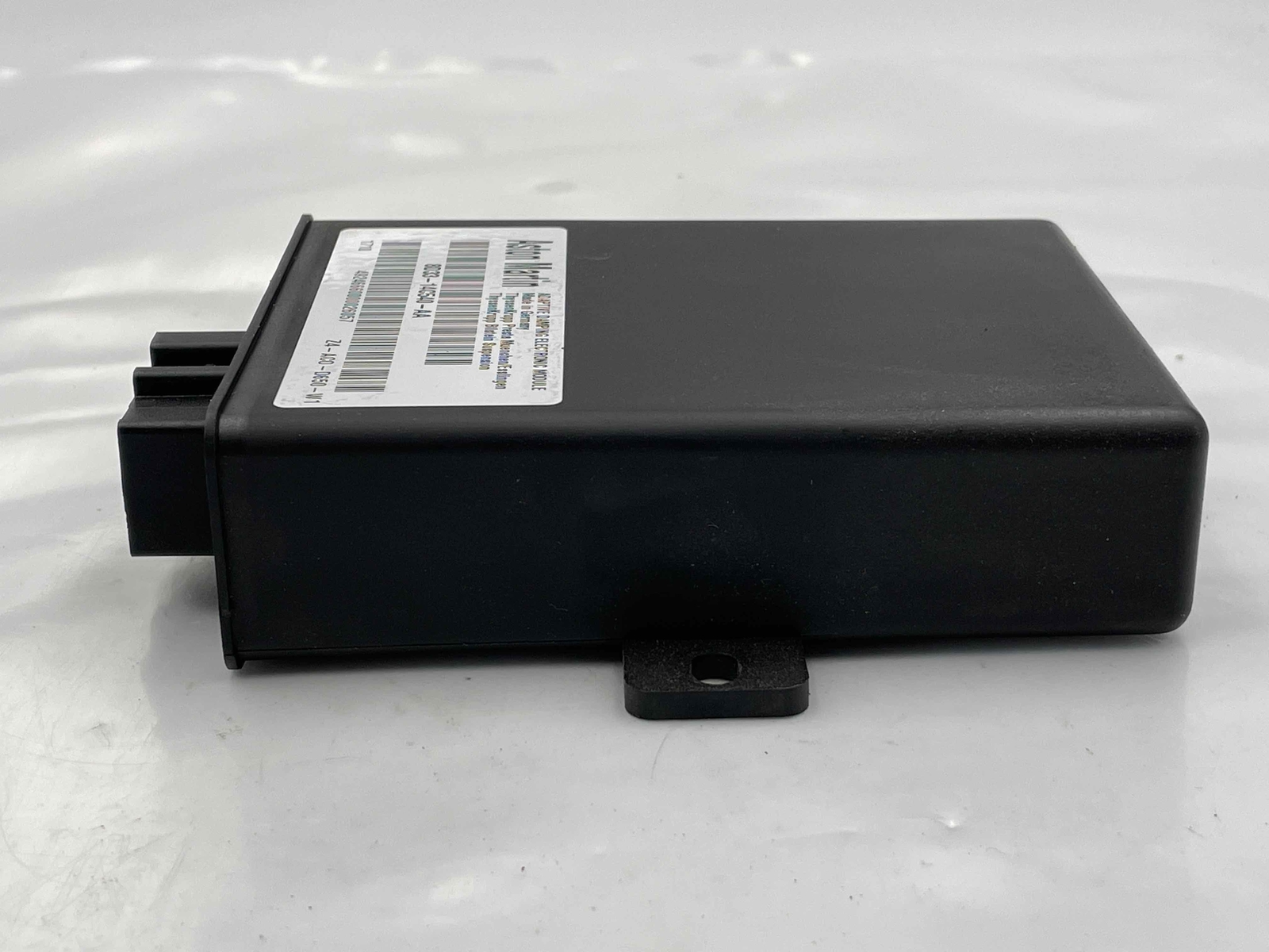 2010 Aston Martin Rapide Adaptive Damping Computer Control Module 8D33-14C540-AA