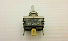 MCGILL TOGGLE SWITCH 3 POSITION SPRING RETURN MAINTAINED 3 CONNECTION NNB