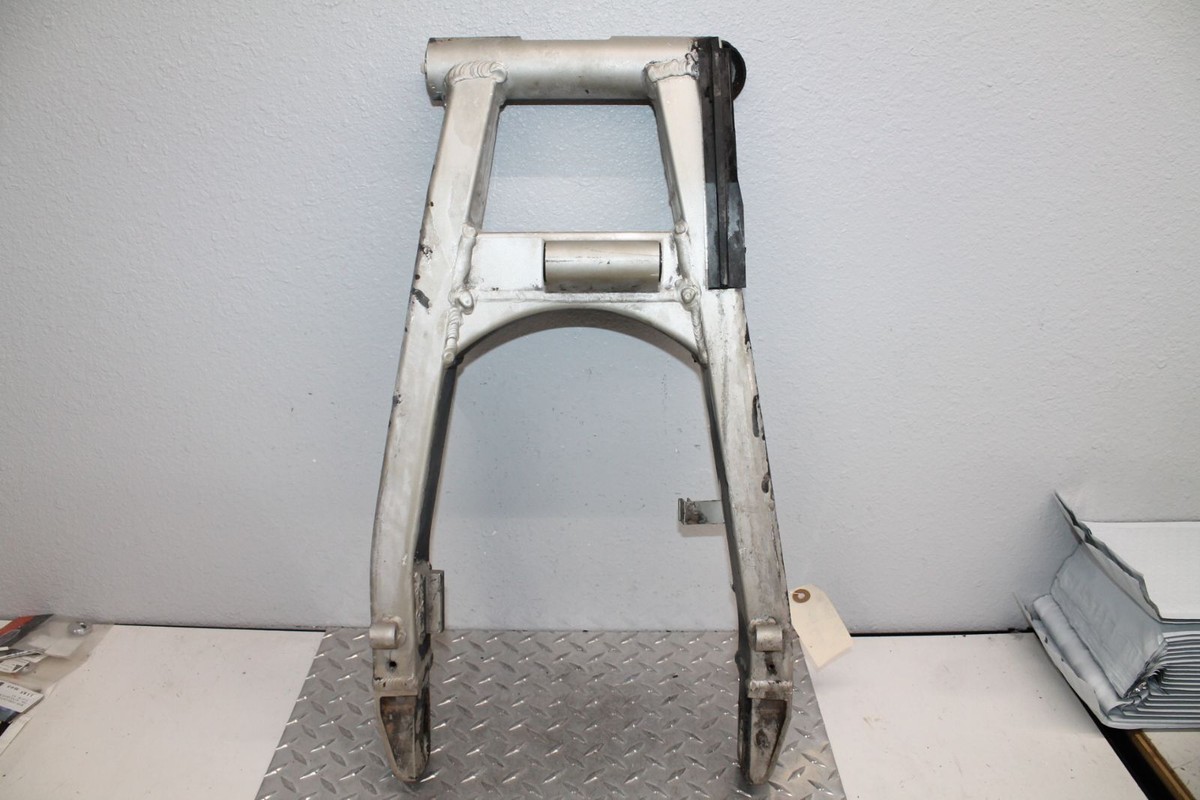 kashiamama　0601 1998 KAWASAKI NINJA ZX600-G1 ZX6R SWINGARM SWING ARM 33001