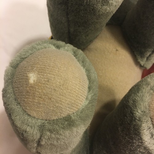 Ringling Bros and Barnum & Bailey Circus Plush Stuffed Elephant 127th Ed. 1997 - Picture 10 of 14