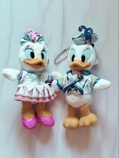 Stuffed animal stuffed animal badge Donald Daisy Disney Dona Deji