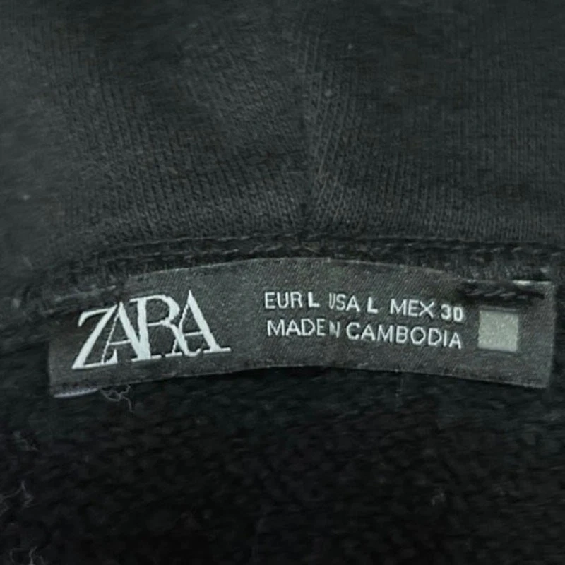 Acogedora sudadera con capucha recortada con capucha negra de manga larga talla L de Zara para mujer Foto 3 de 3