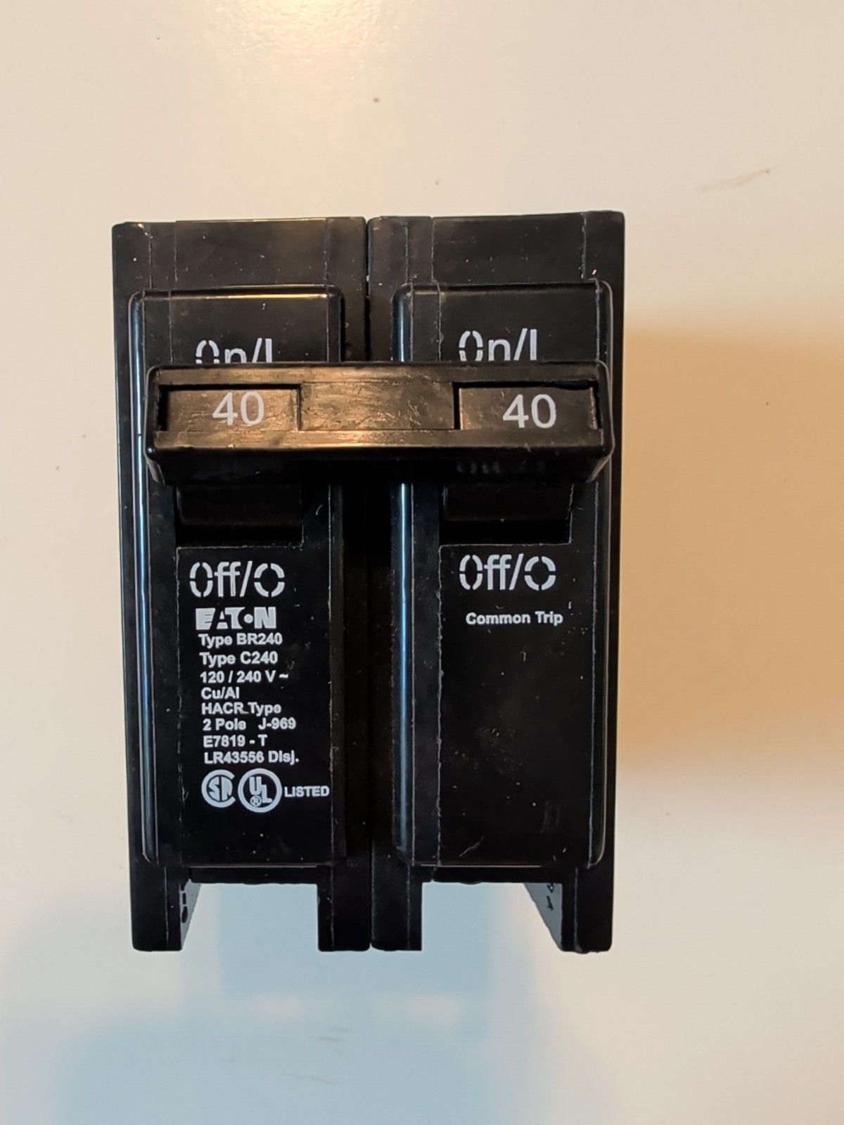 Eaton BR240 2 inch 40 Amp Double Pole Interchangeable Circuit Breaker
