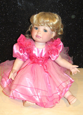 Marie Osmond  Friendship  Coming Up Roses Doll   Toddler Doll 20'' Large DOLL