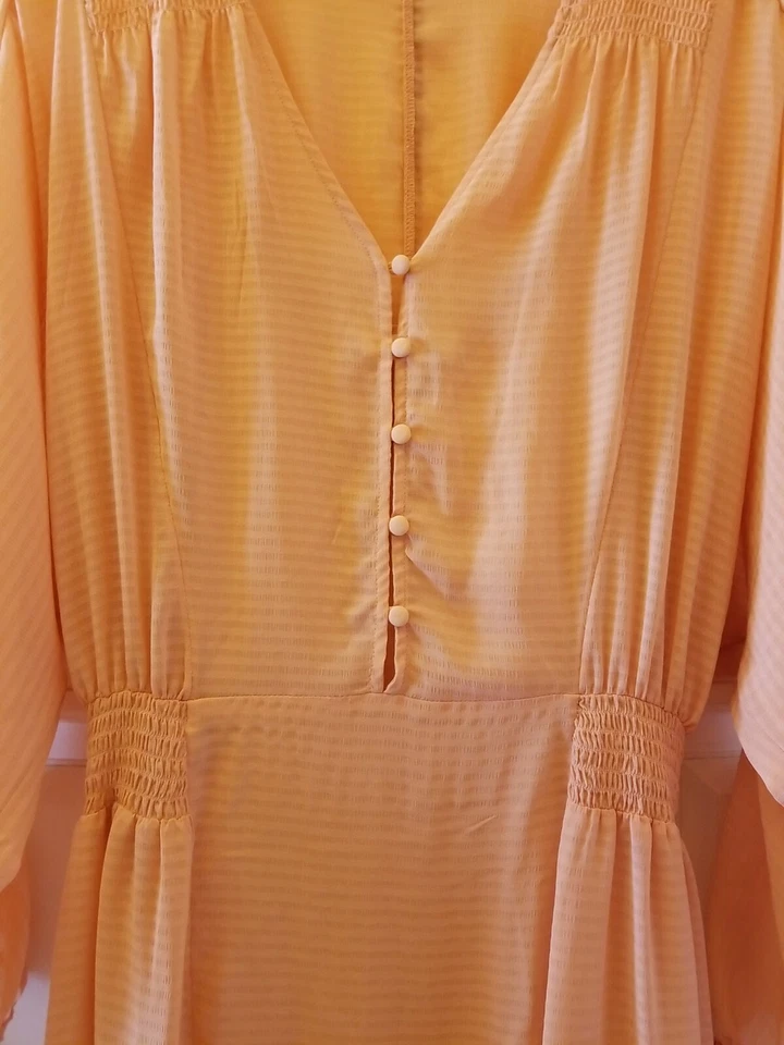 Vestido Prólogo Alto Bajo Largo Romántico Pradera Melocotón Slip Semi Transparente Femenino Pequeño Foto 4 de 4