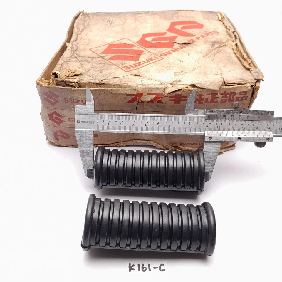 La clavija delantera de goma puede adaptarse a Suzuki A100 TS50 K10 K11 M30 Foto 3 de 4