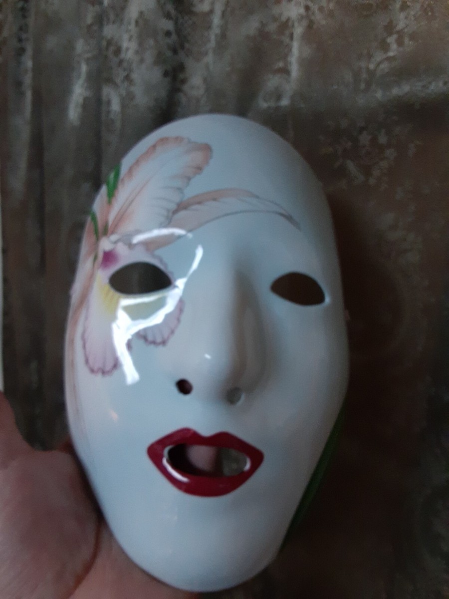 Vintage Vandor Mask Masquerade 1983 Surreal Art Decor Decoration