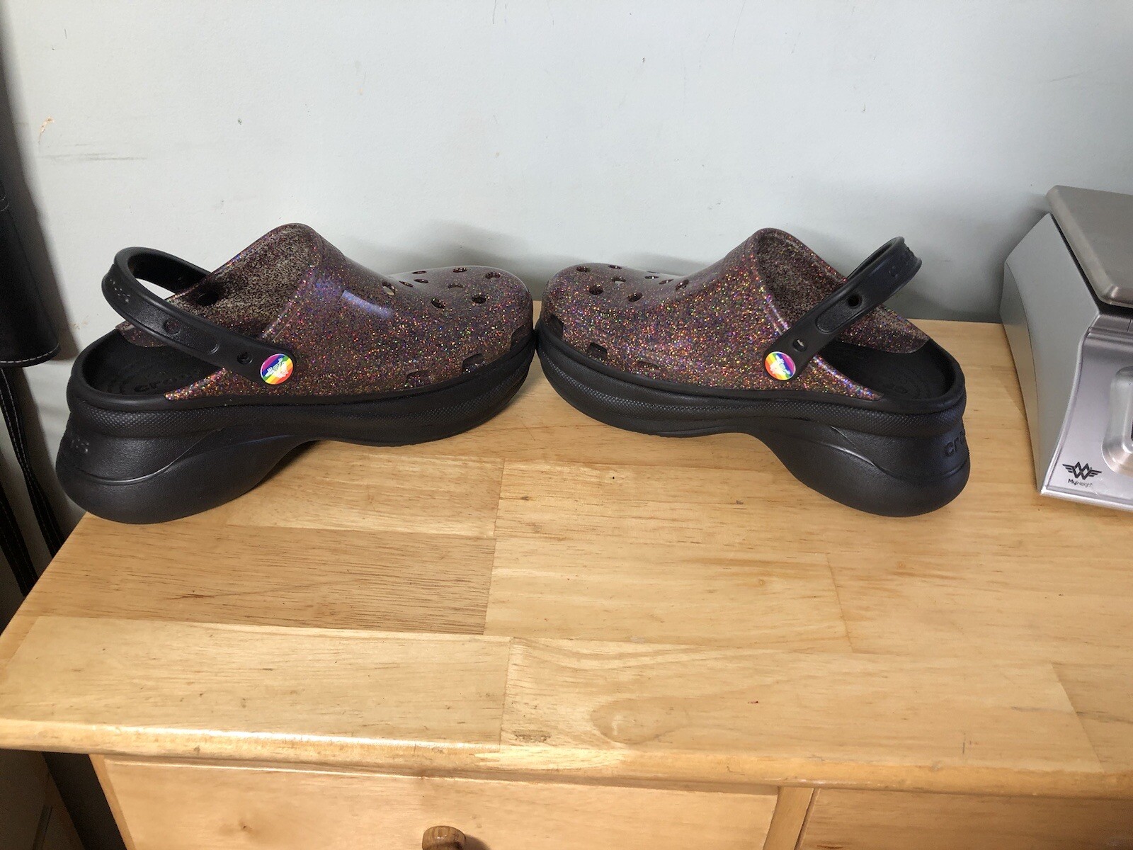 Crocs Classic Translucent Glitter Bae Platform Clogs … Gem