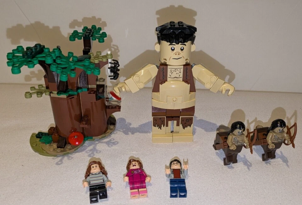 LEGO Harry Potter 75967 Forbidden Forest: Umbridge's Encounter, Foto 2 von 3