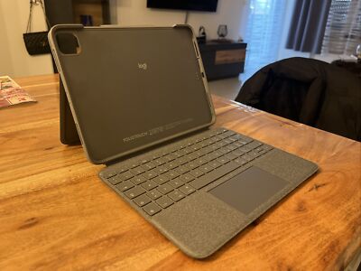 Apple Pencil + Logitec Case