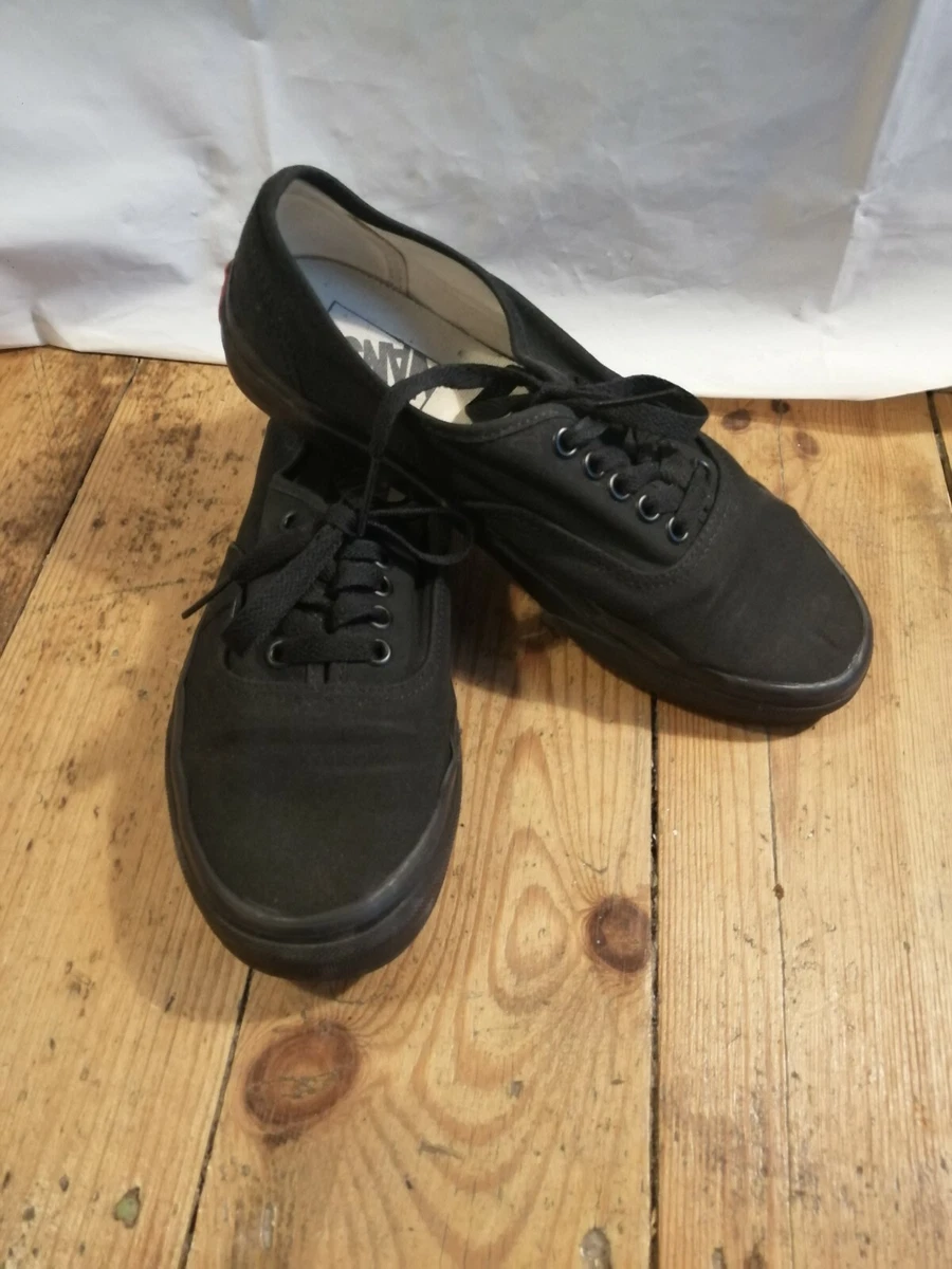 Vans black shop gum sole outfit