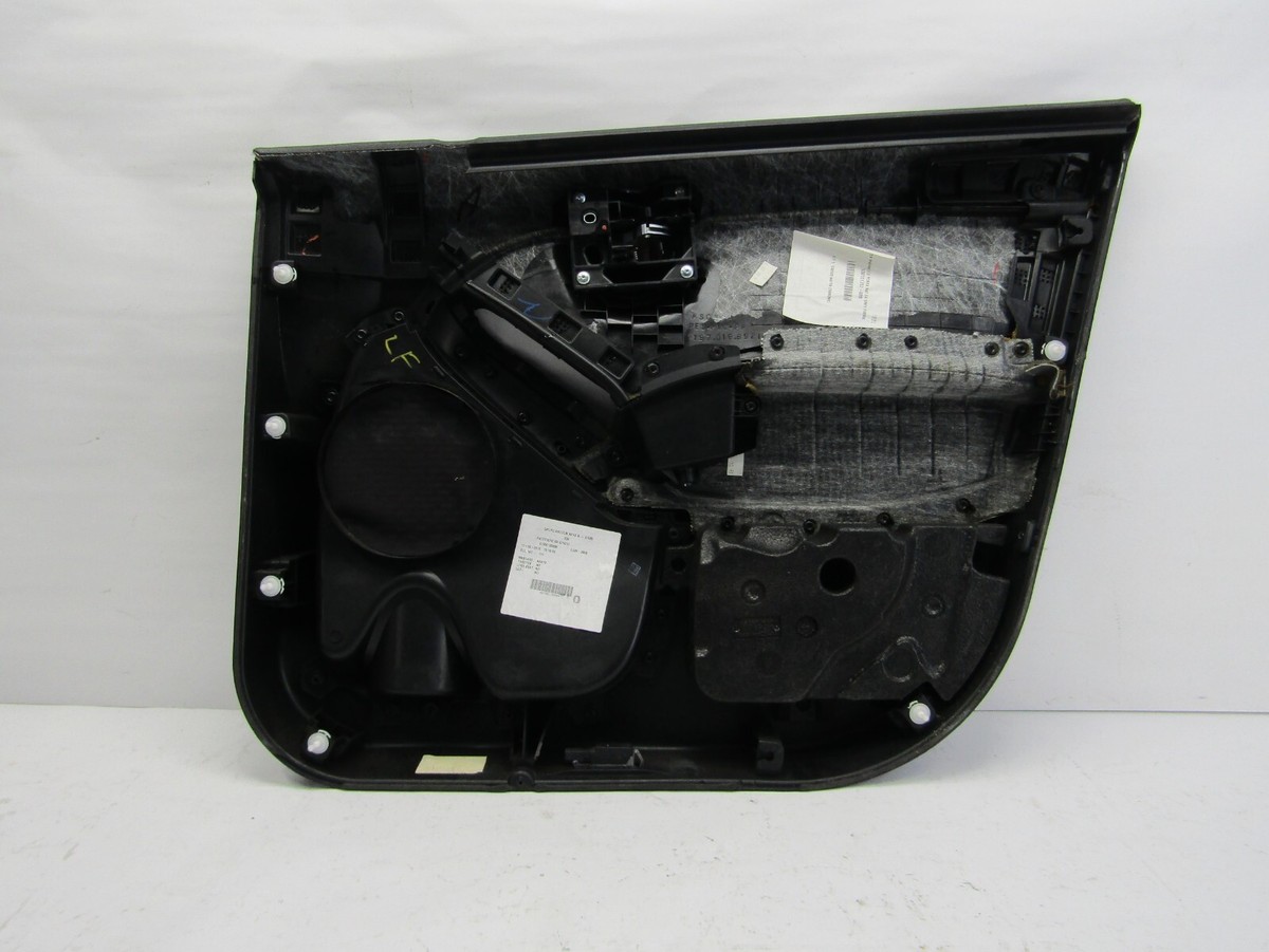 2016 2018 Fiat 500x 4 door left driver front interior trim panel