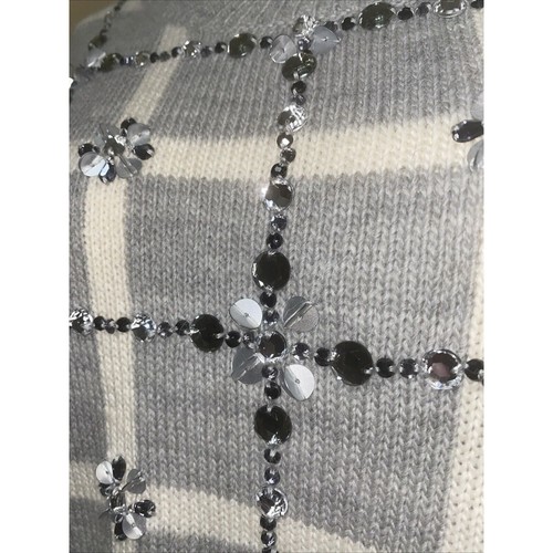 Banana Republic Limited Edition Wool Blend Embellished Rhinestone Sweater Size M - Picture 2 of 7