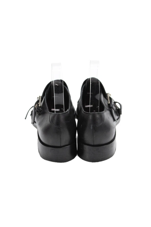 Zapatos de vestir Gianvito Rossi para mujer de cuero tono plateado negros talla 38 8 Foto 3 de 4