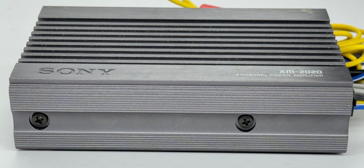 Vintage SONY XM-2020 2 Channel Stereo Power Amplifier Small Silver