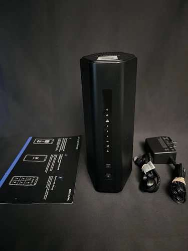 NETGEAR - Nighthawk BE6500 Dual-Band Wi-Fi 7 Router - Black (RS200) NEW