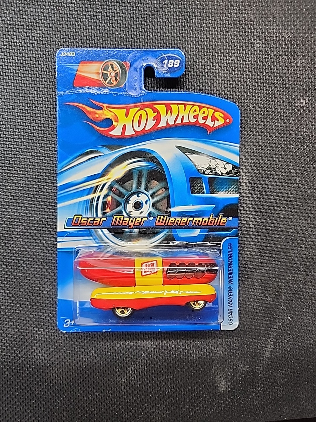 Hot Wheels 2006 Oscar Mayer Wienermobile #189