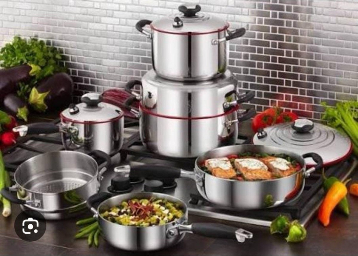 Promo 7 Bols Mélangeurs Et Couvercles Tramontina chez Costco
