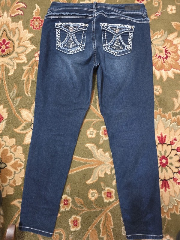 Womens Sz 15 Wallflower Sequined Pocket Jeans 35x29