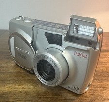 Olympus D-550 Zoom Compact digital Camera 3.0...