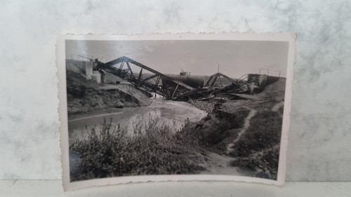 ww2 fiume ponte distrutto A065-208