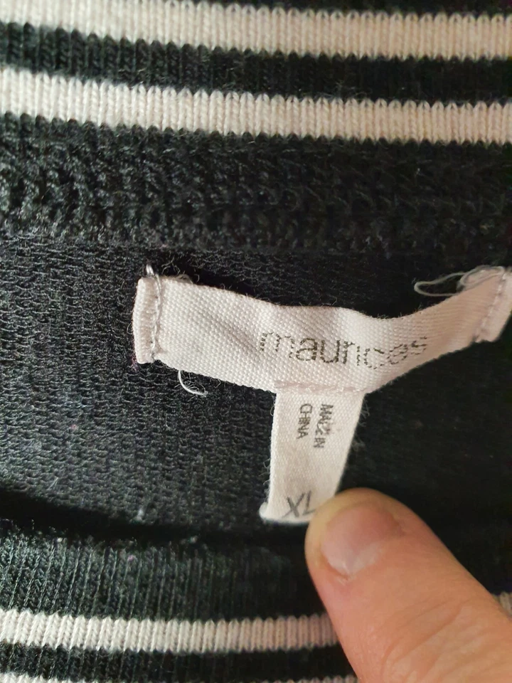 Camisa atlética Maurices XL manga larga blanca y negra elástica Foto 3 de 4