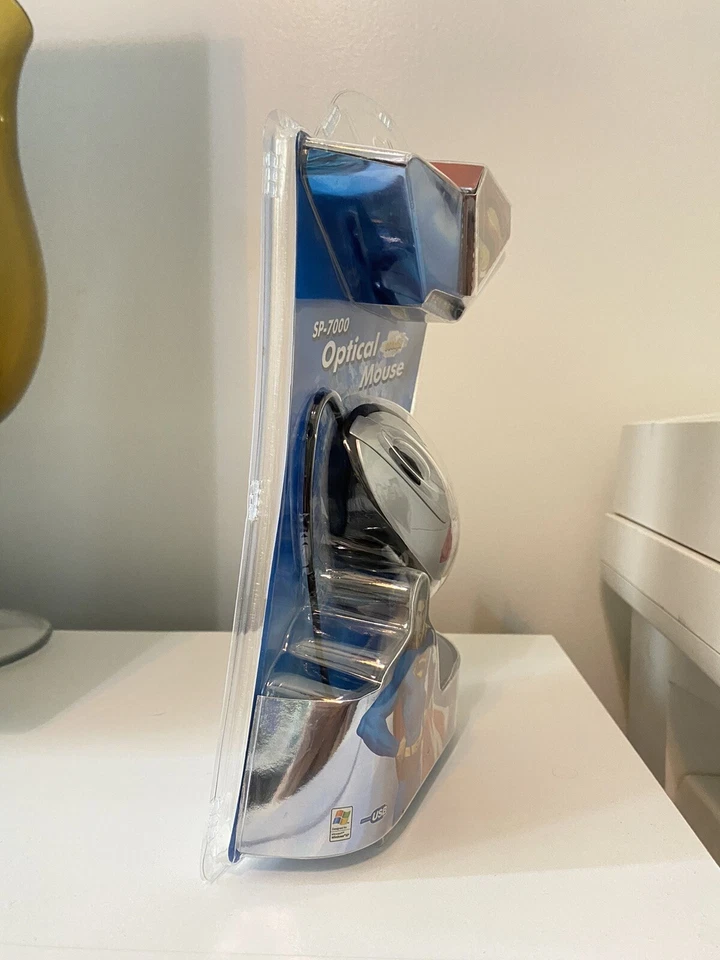 SP-7000 DC Superman Returns Optical Wired Mouse NEW RARE 800dpi - Image 2 of 4