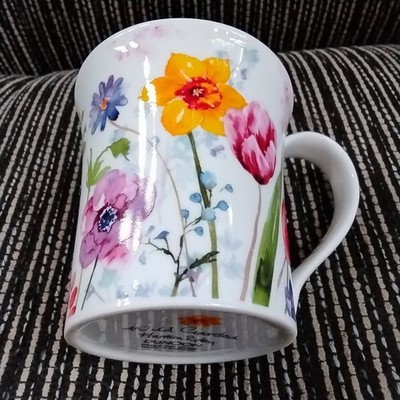 Dunoon Wild Garden - Daffodil Narzisse Tasse / Kaffeebecher von Harrison Ripley