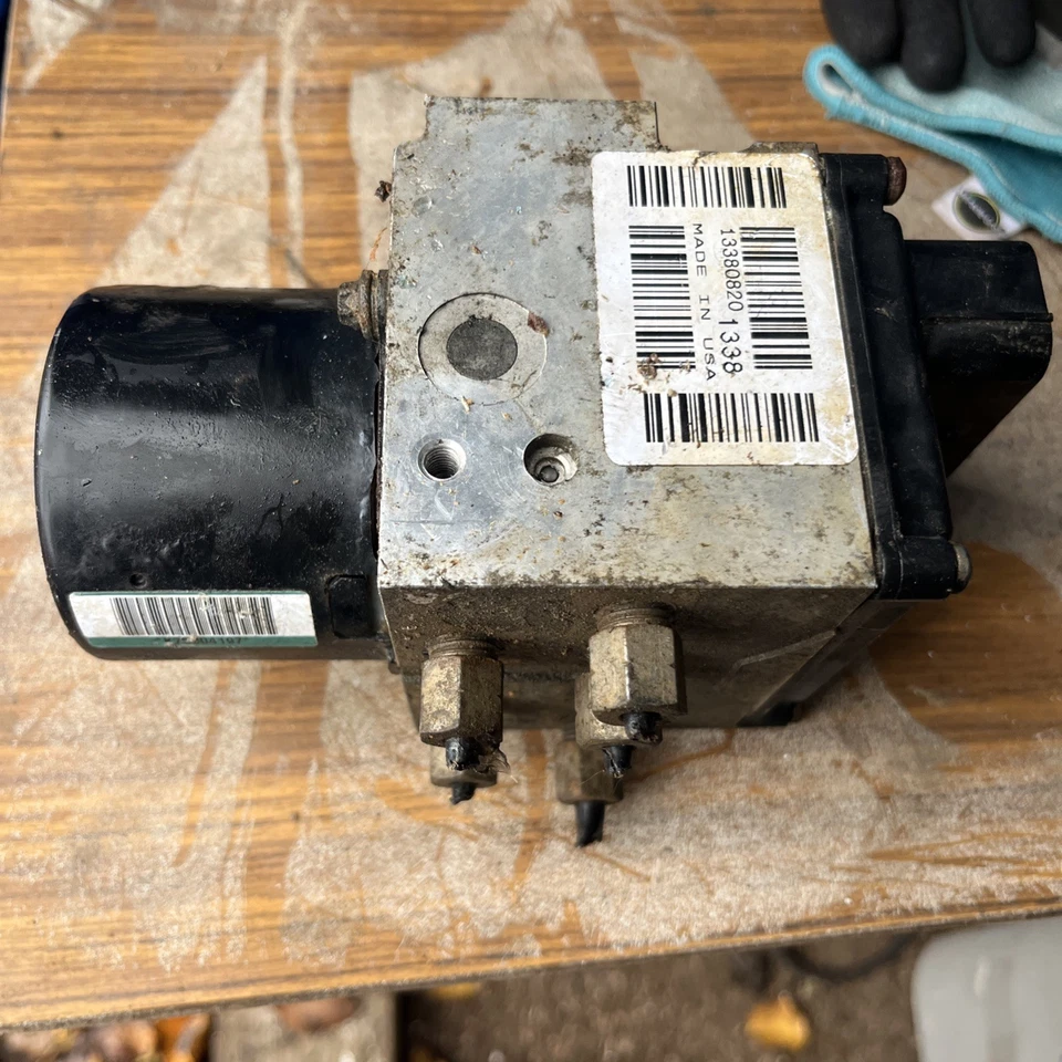 2010 福特 F250SD F350SD Super Duty Abs 防锁制动泵模块 AC34-2C346-AA — 第 2/2 张图片