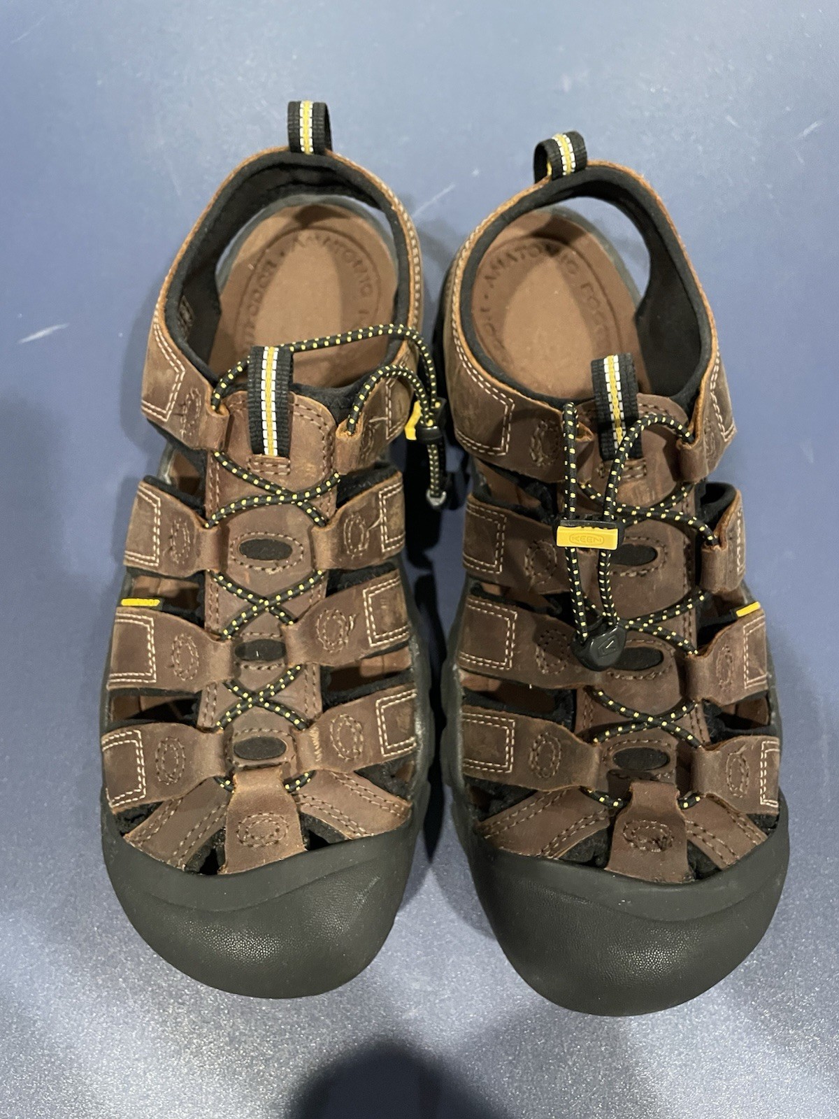 Sandali da uomo KEEN Newport punta chiusa comodi resistenti in pelle acqua taglia 12