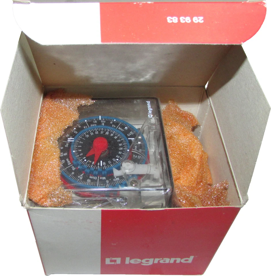 REX 924231 Legrand MaxiRex QWT 497 57 24hr Timer used CWP - Image 4 of 4