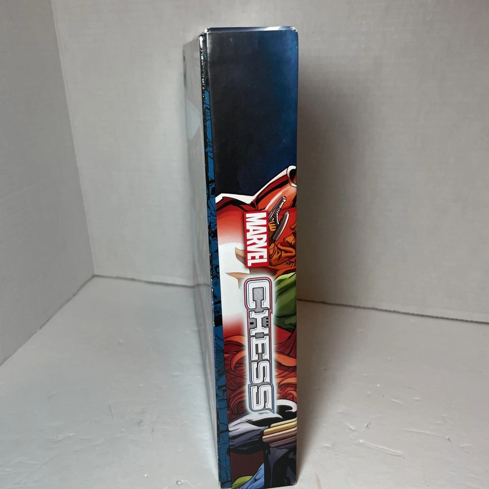 Marvel Avengers Chess Board Game Ironman Thor Black Widow Hasbro 100% Complete - Image 2 of 4