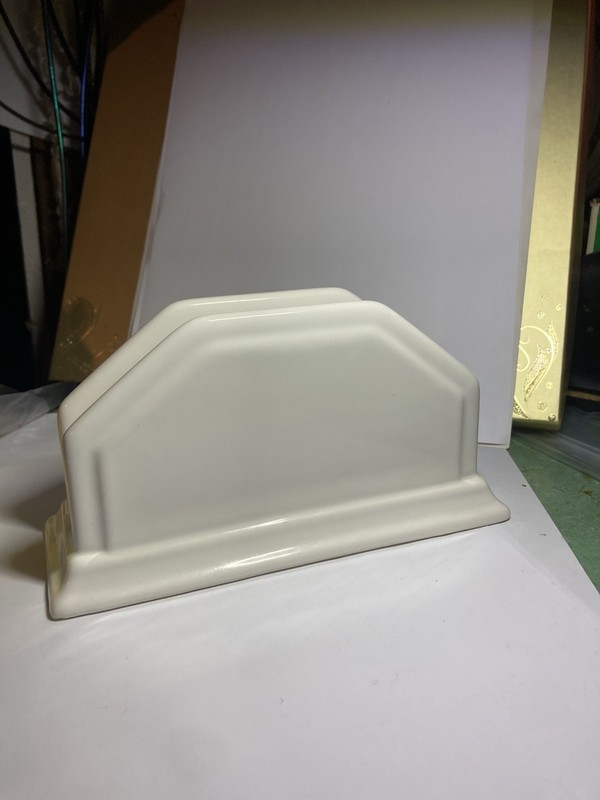 PFALTZGRAFF WHITE HERITAGE NAPKIN HOLDER - MADE IN USA!