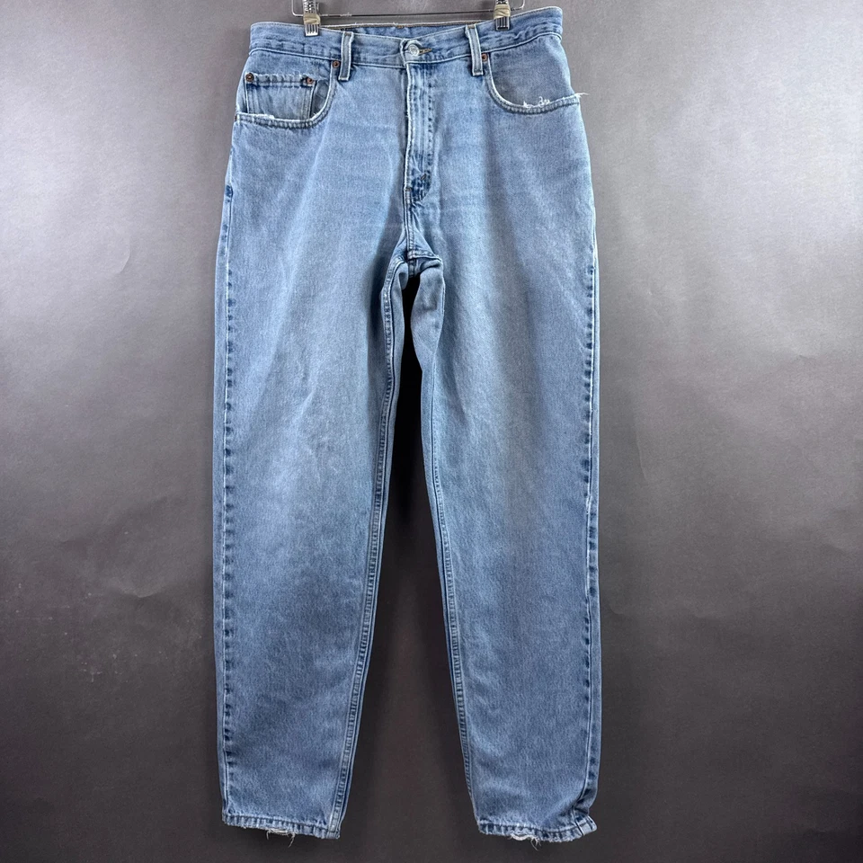 Pantalones de mezclilla sueltos relajados vintage Levis Jeans para hombre 33x34 azul Y2K lavado claro aplastados Foto 2 de 4